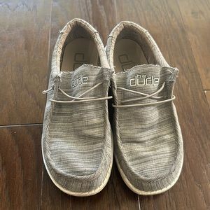 Hey Dude Boy's Wally Youth Boy's Lace Up Loafers, Size Y5/Y6 Grey